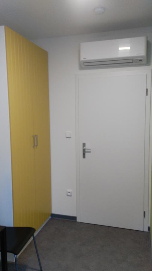 Bed and Breakfast Bed & Parking Eurobit Hrusky  Exterior foto